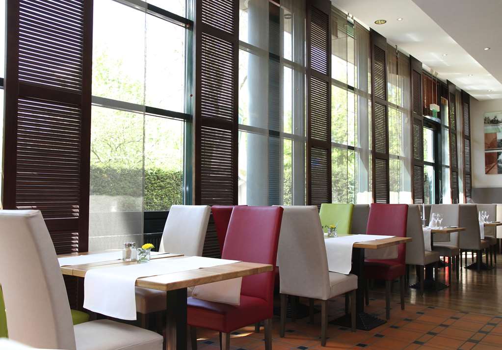 Steigenberger Hotel Dortmund, Germany - Restaurant