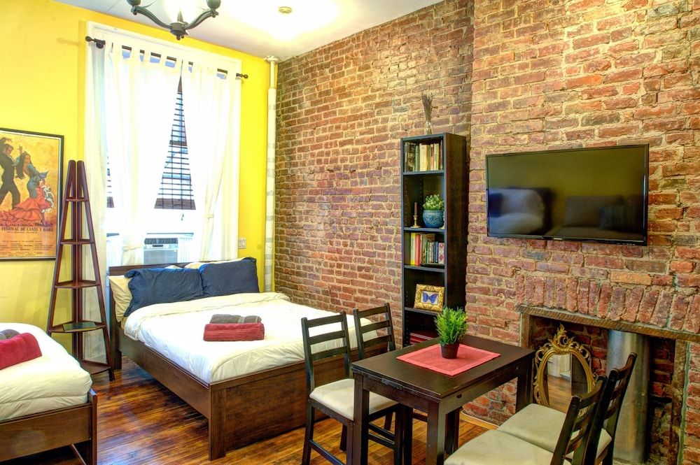 Chelsea Art Suites - photo 17