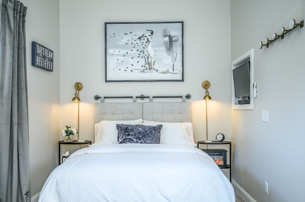 The Boutique Retreat - photo 13