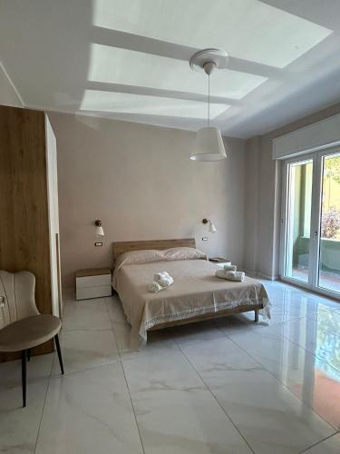 Zara House — 4-Star Luxury Hotel in Salerno, Italy