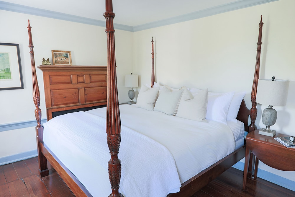The Red Fox Inn & Tavern - photo 5