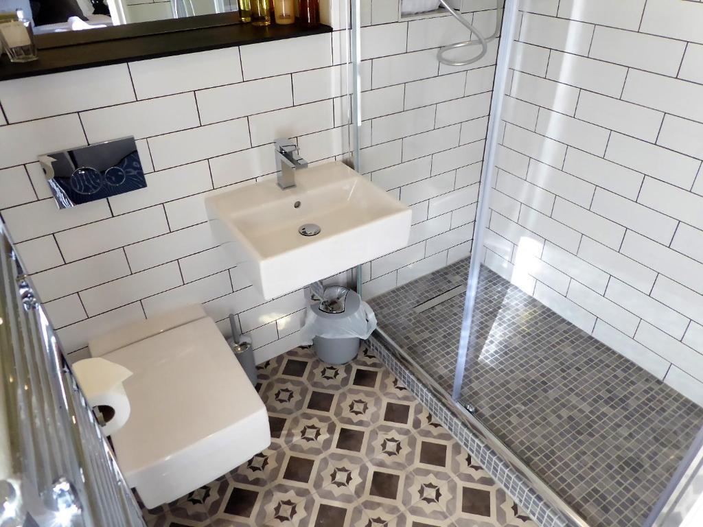 The Thoresby at Claremont Serviced Apartments — 4-Star Luxury Hotel in Leeds, United Kingdom