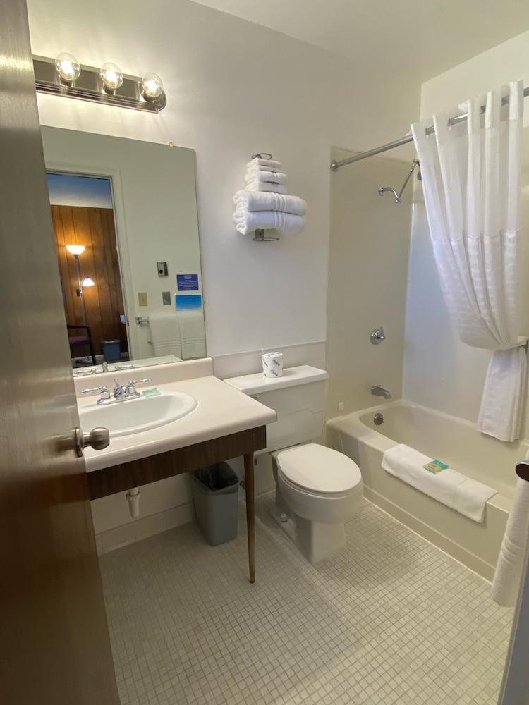 Waterway Inn - photo 25