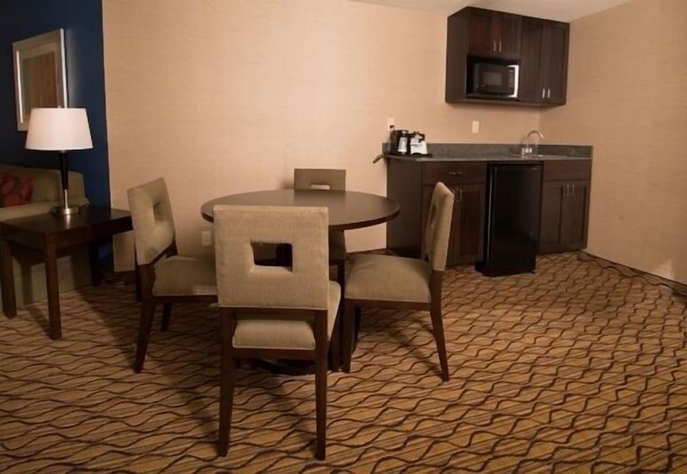 Holiday Inn Express Port Hueneme by IHG - photo 3