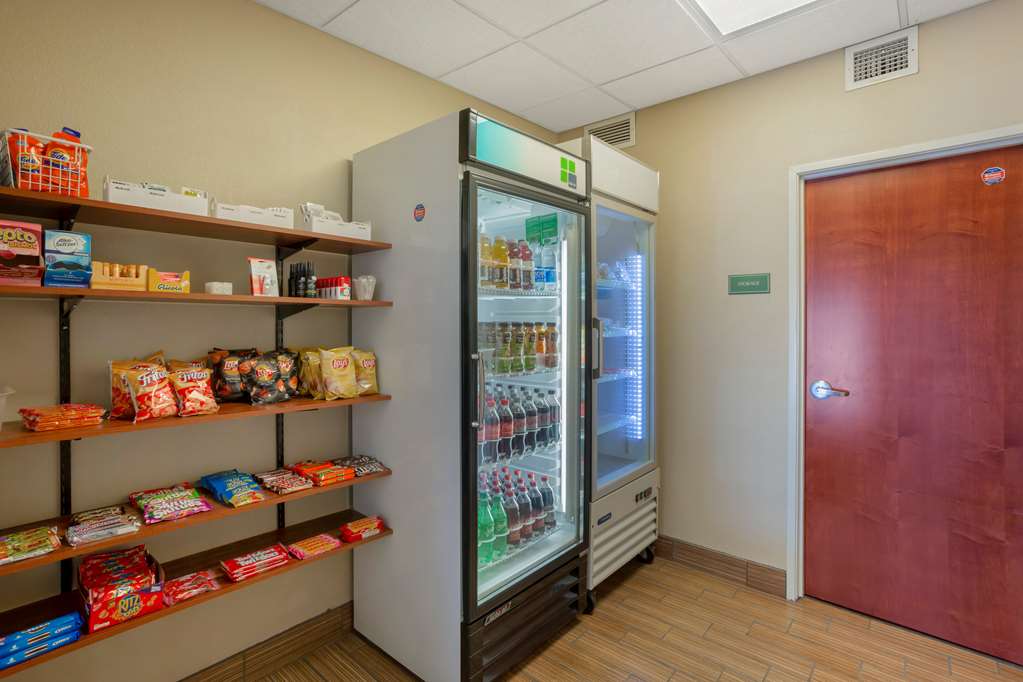 Best Western Plus Fossil Country Inn & Suites - photo 9