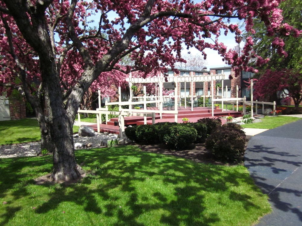 Fireside Inn & Suites Portland - photo 111