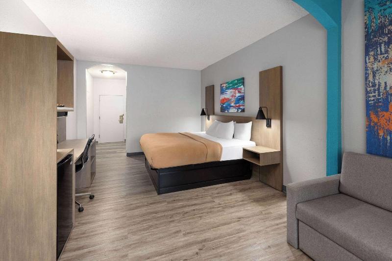 MainStay Suites Decatur River City - photo 49