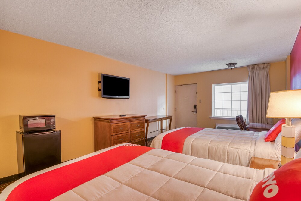 OYO Hotel Jackson Fairgrounds I 55 - photo 21