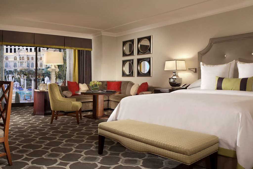Caesars Palace - photo 5