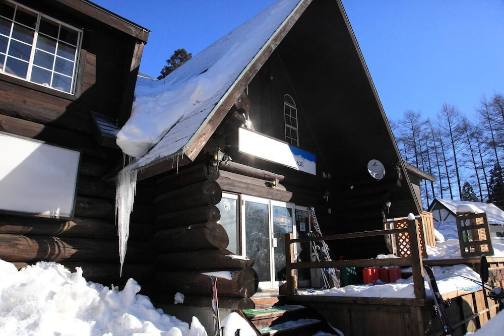 Canadian Village Goryu — Hakuba