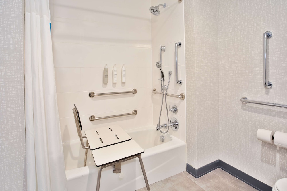 Hampton Inn by Hilton Paris - photo 15