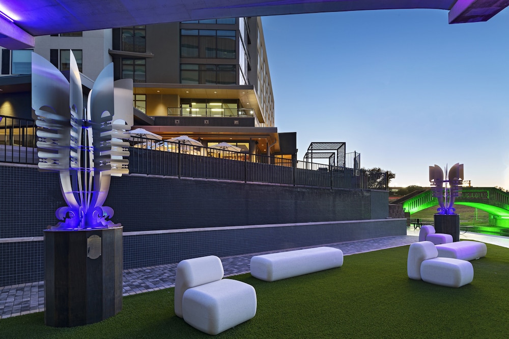 Hotel Indigo Irving Las Colinas by IHG - photo 31