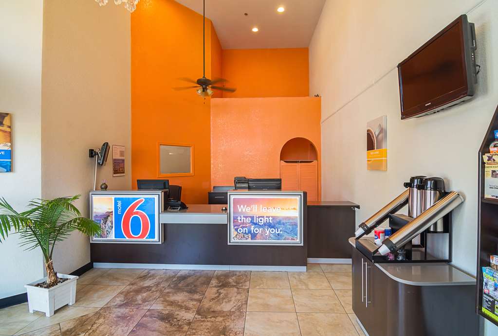 Motel 6 Chandler - photo 23