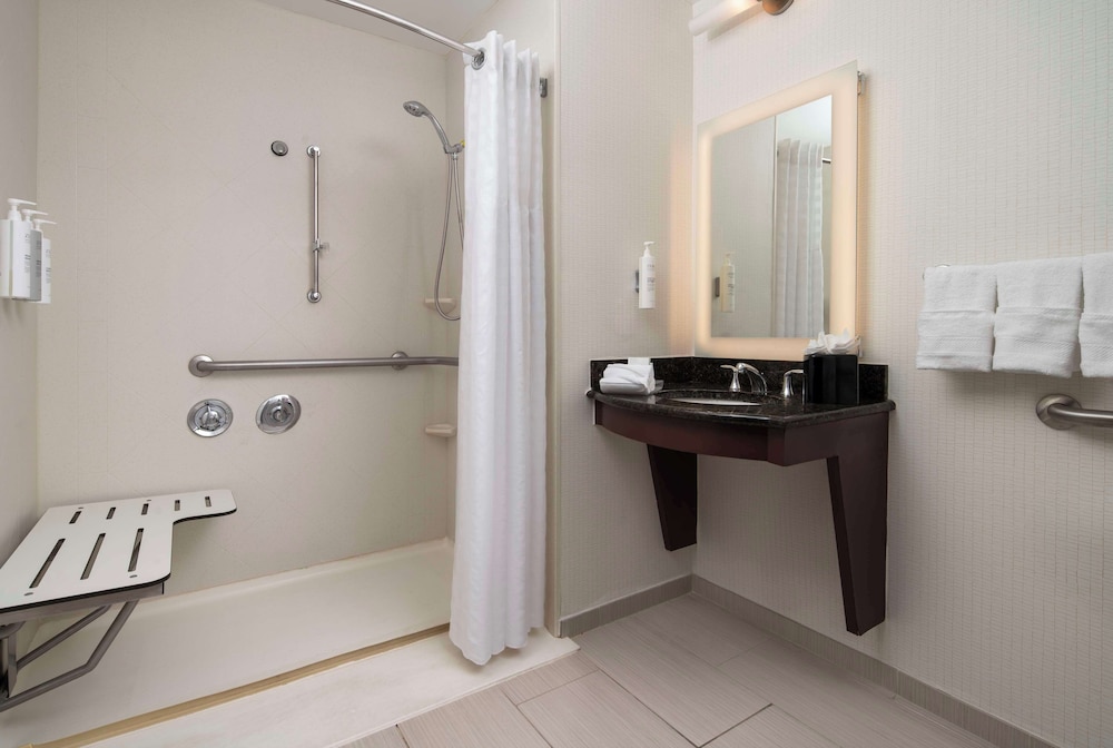 Homewood Suites by Hilton Boston Cambridge Arlington MA - photo 41