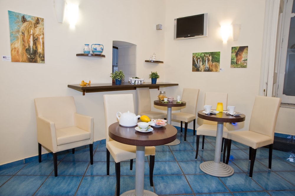 B&B Napule Hotel - carbon neutral hotel in Naples