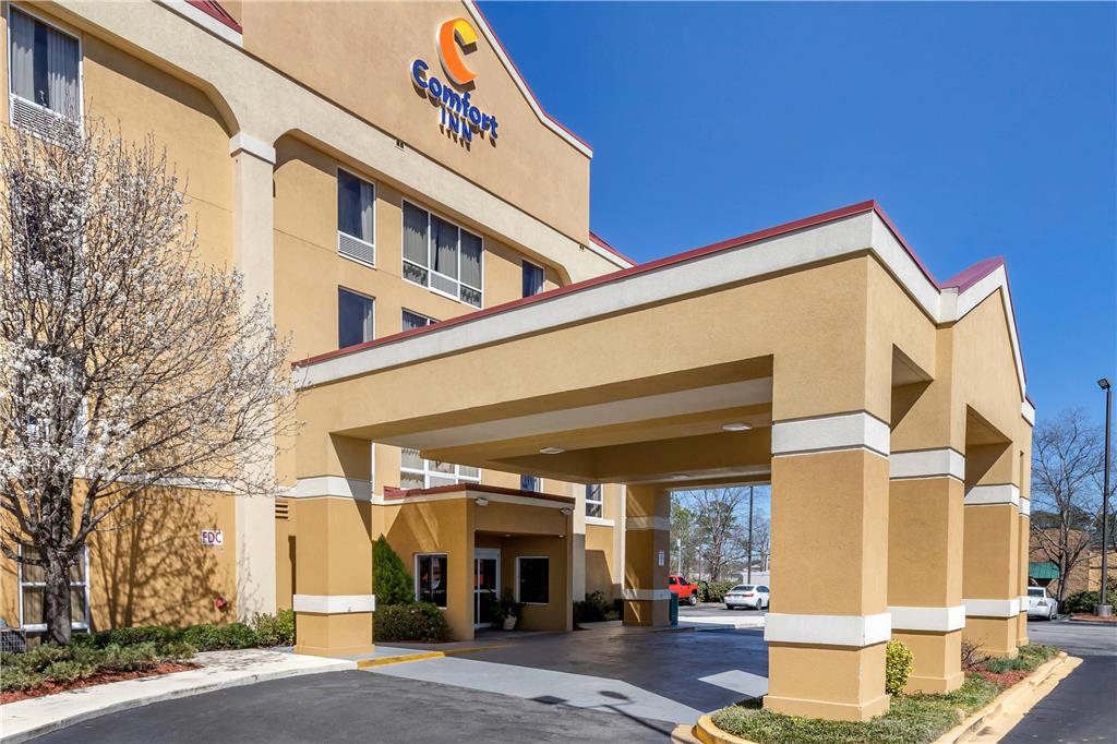 Comfort Inn Blythewood North Columbia pet-friendly hotel Blythewood