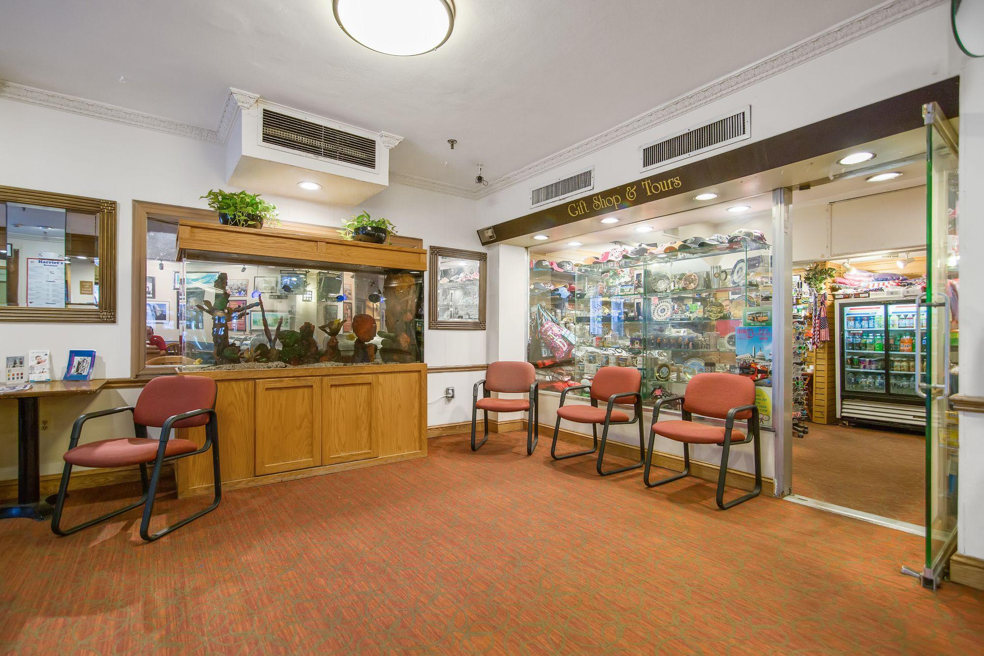 Hotel Harrington - photo 24