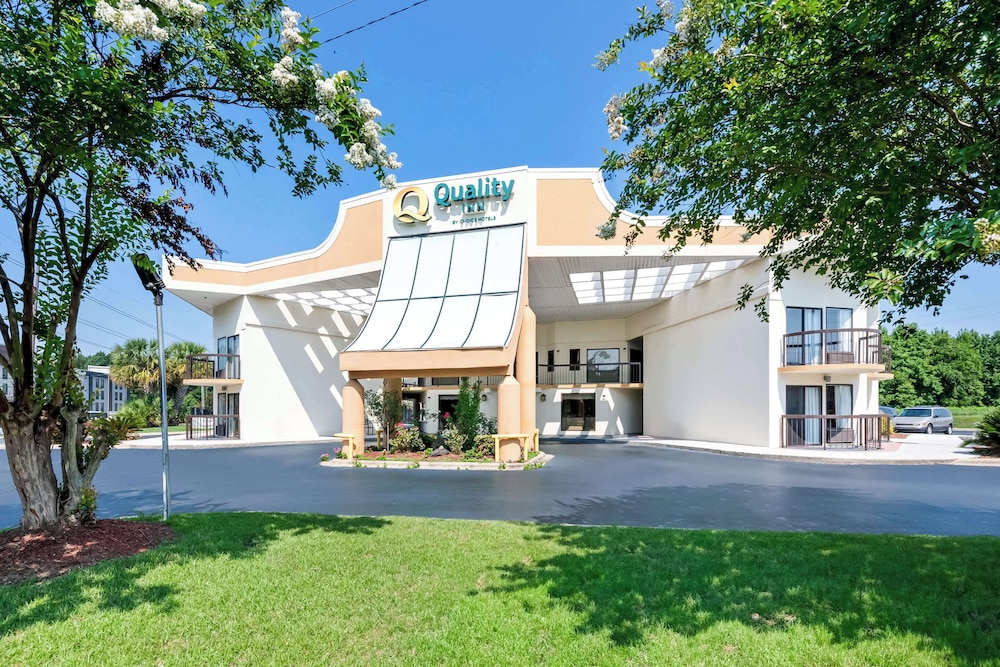 Quality Inn Selma Smithfield - photo 36