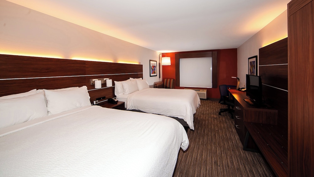 Holiday Inn Express Hotel & Suites Chicago South Lansing by IHG - photo 13