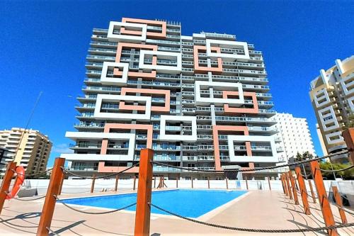 Elite Residence 1F — 4-Star Luxury Hotel in Portimao, Portugal