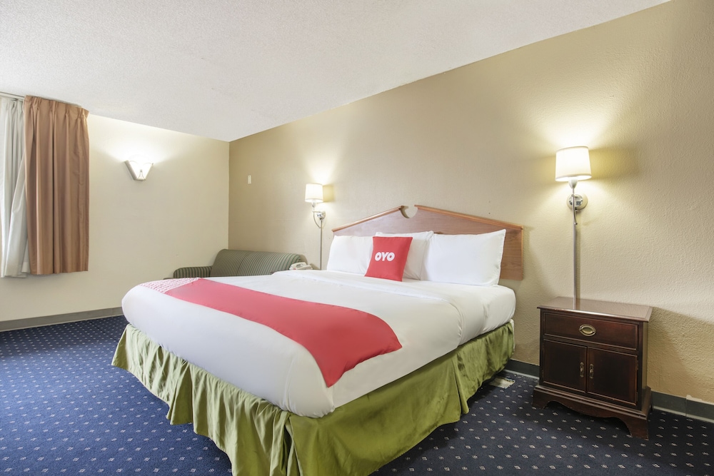 OYO Hotel Tulsa International Airport - photo 8