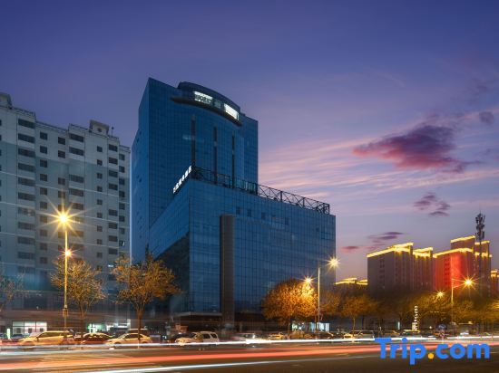 Taiyuan South Railway Station Wanda Yue Hotel — 4-Star Luxury Hotel in Taiyuan, People's Republic of China