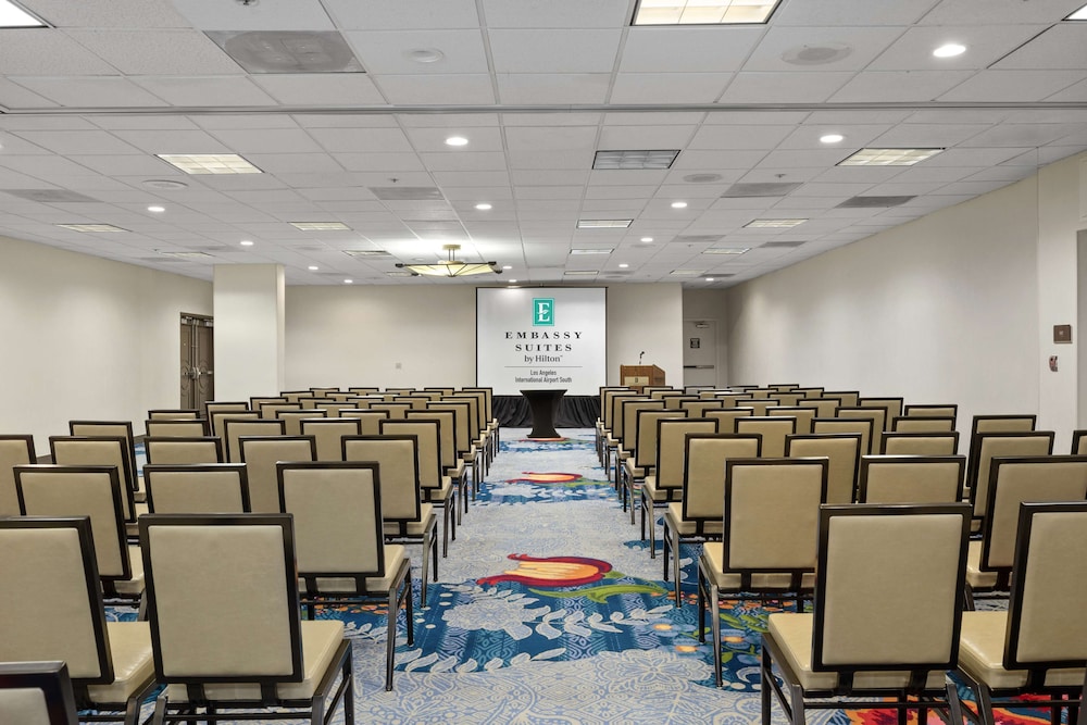 Embassy Suites by Hilton Los Angeles LAX South El Segundo - photo 56
