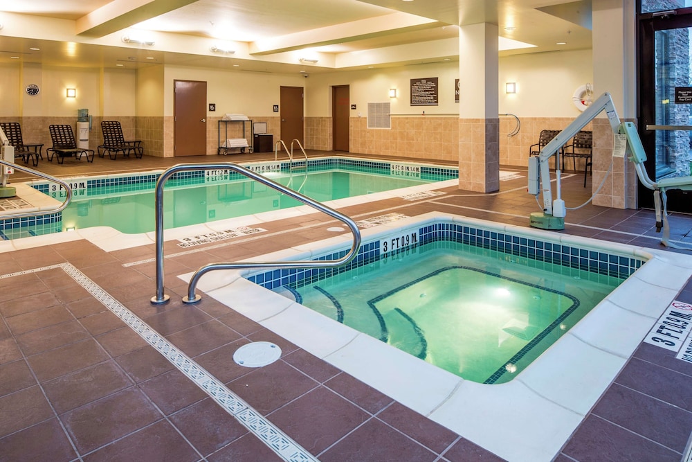 Hilton Garden Inn Uniontown - photo 16