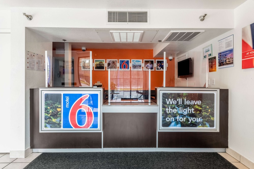 Super 8 by Wyndham Petaluma - photo 23