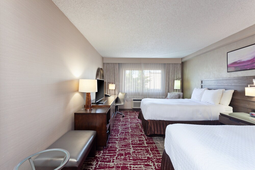 Crowne Plaza Silicon Valley N Union City - photo 7