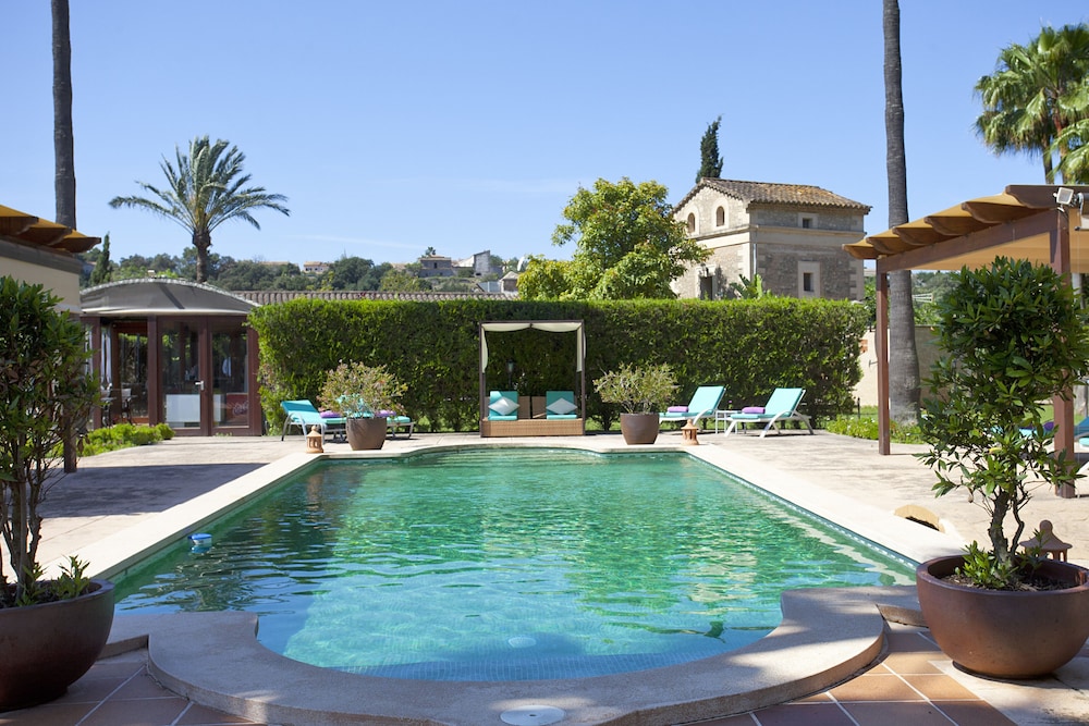 Son Caulelles Adults Only