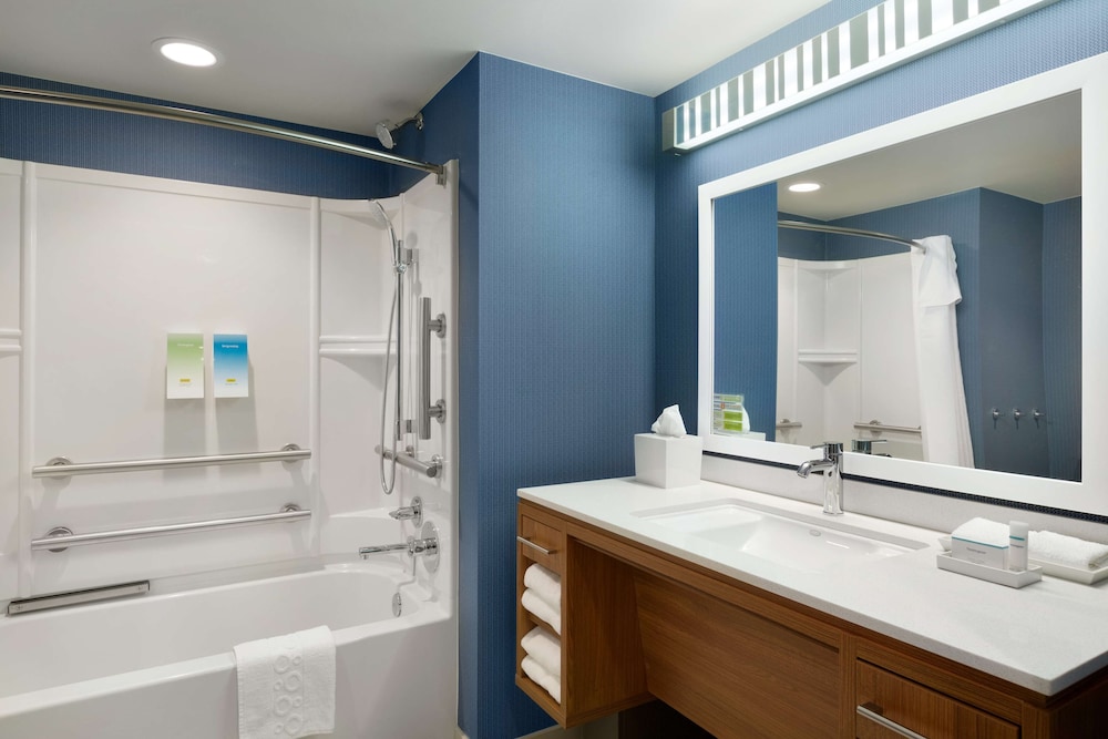 Home2 Suites by Hilton Glendale Westgate - photo 17