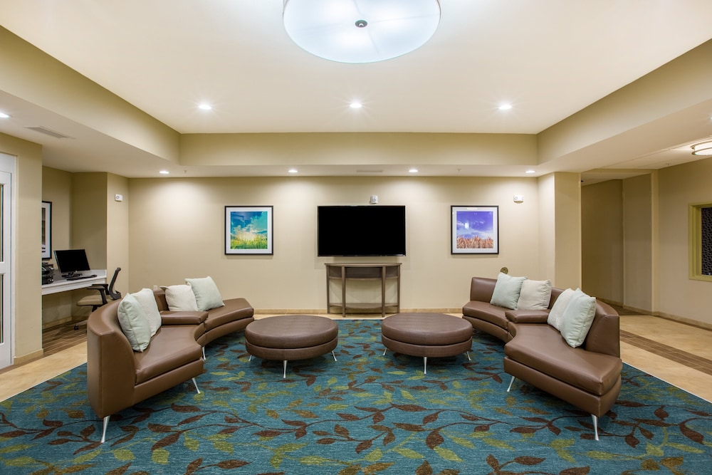 Candlewood Suites Bellevue by IHG - photo 38
