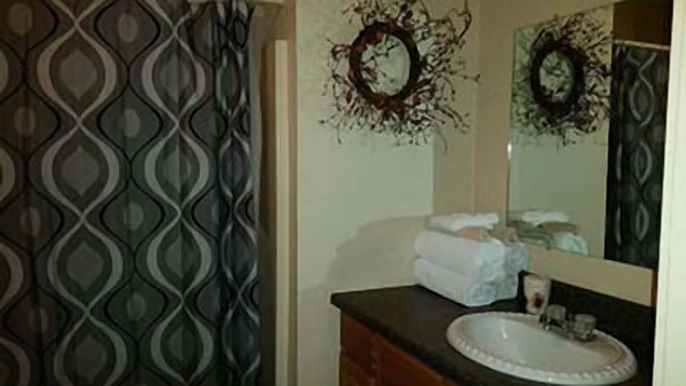 Taneycomo Lakefront Resort - photo 13