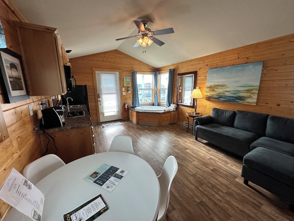 Westport Marina Cottages - photo 14