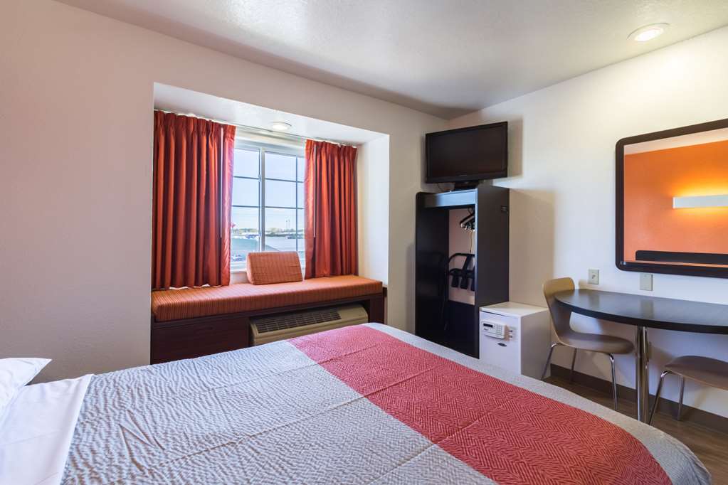 Motel 6 Huron OH Sandusky - photo 16