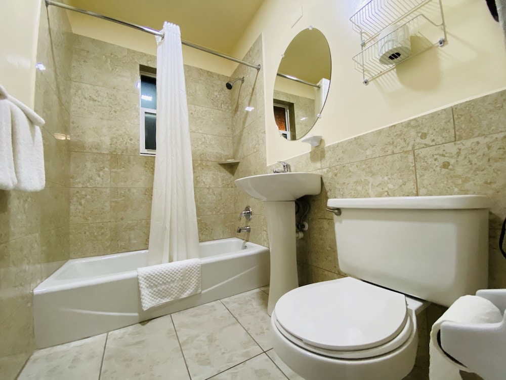 A1a Super Inn - photo 16