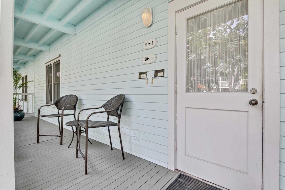 Shipyard Treasure by Avantstay Communal Pool Gated Community Great Location Week Long Stays - photo 23