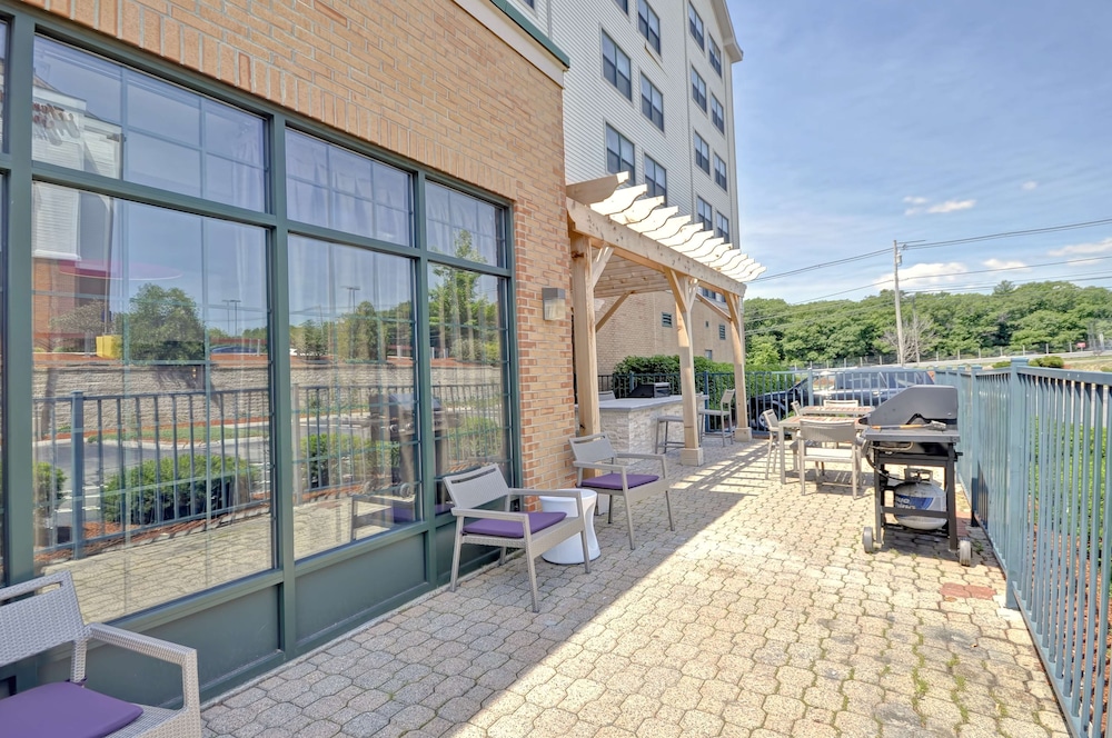 Homewood Suites by Hilton Boston Peabody - photo 25