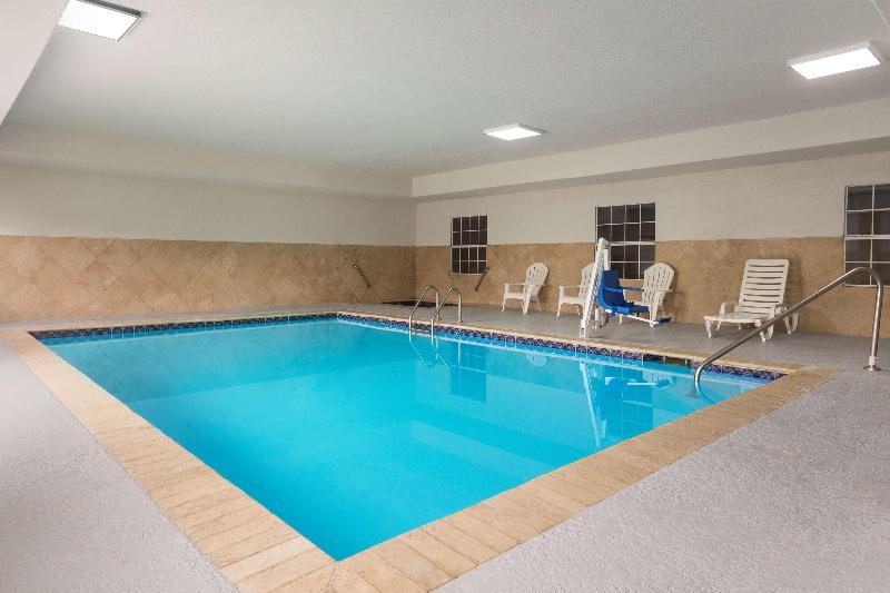 Country Inn Suites By Radisson Jackson Airport Ms - photo 33