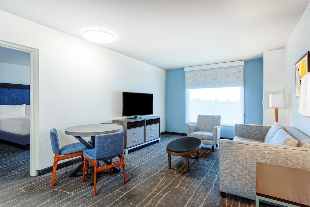 Courtyard by Marriott across Universal Orlando - photo 26