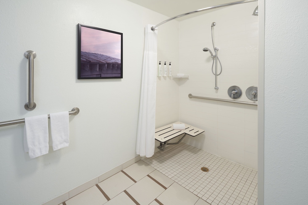 Fairfield Inn & Suites Orlando Int'l Drive Convention Center - photo 19