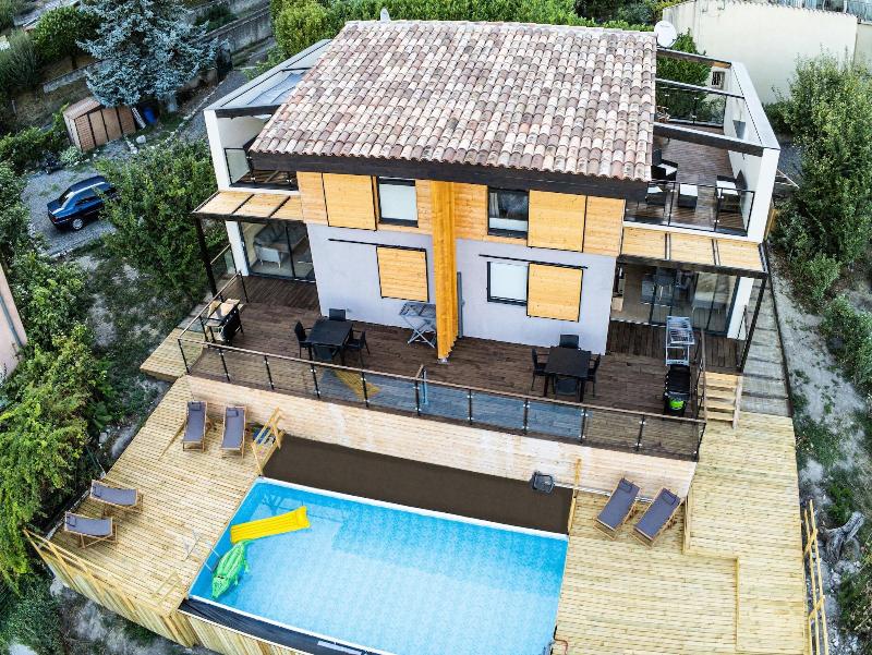 Halte Air Et Go - carbon neutral hotel in Unknown City
