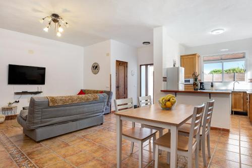 Los Olivos - carbon neutral hotel in Barbate