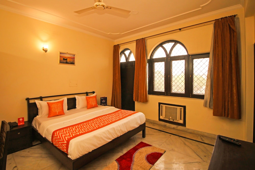 Stardust Residency - carbon neutral hotel in Noida