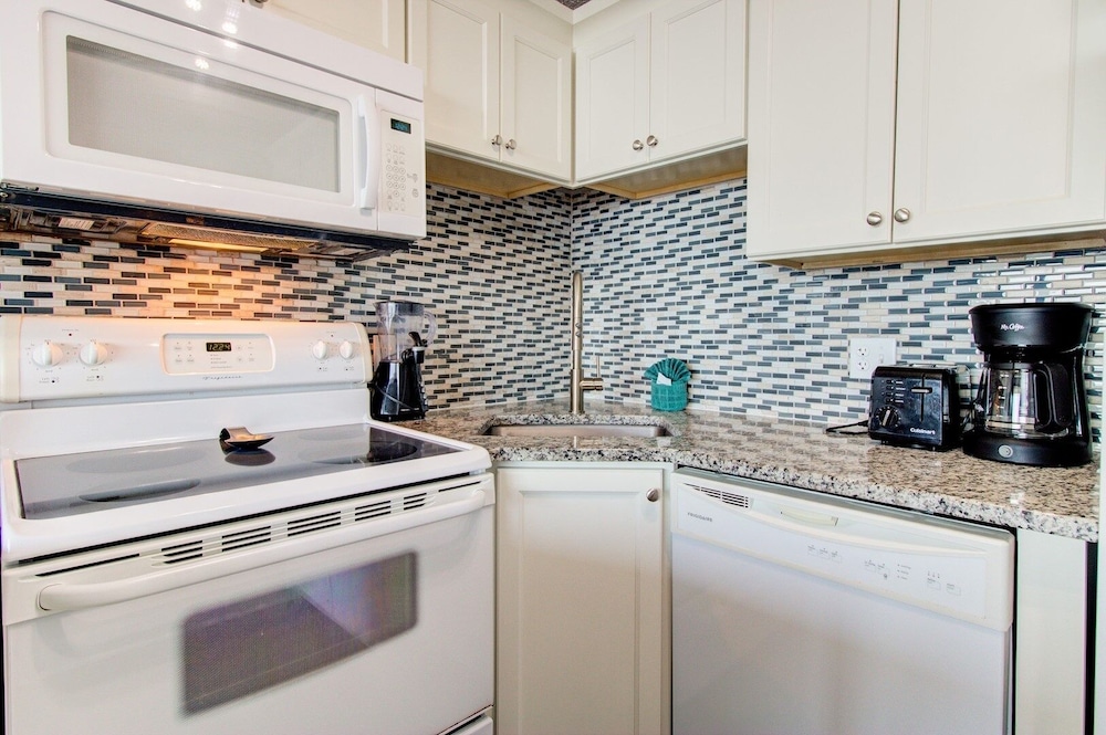 0607 Just Beachy by Atlantic Towers - photo 8