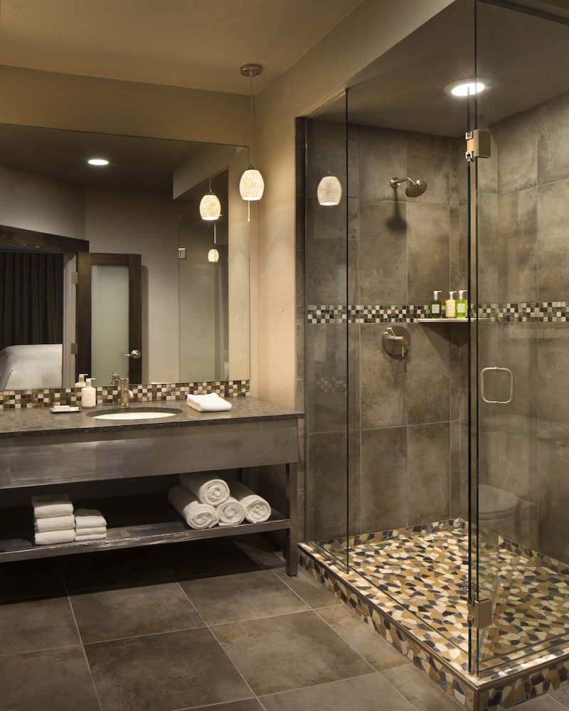 The Firebrand Hotel - photo 17