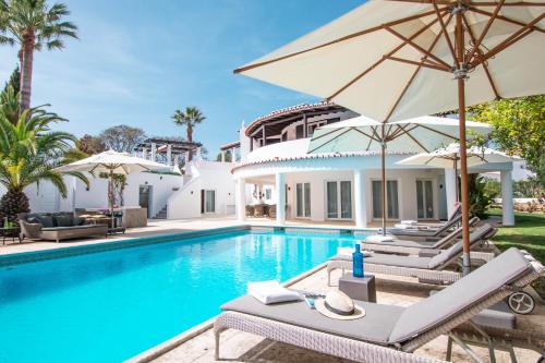 Casa Isabella — 4-Star Luxury Hotel in Carvoeiro, Portugal