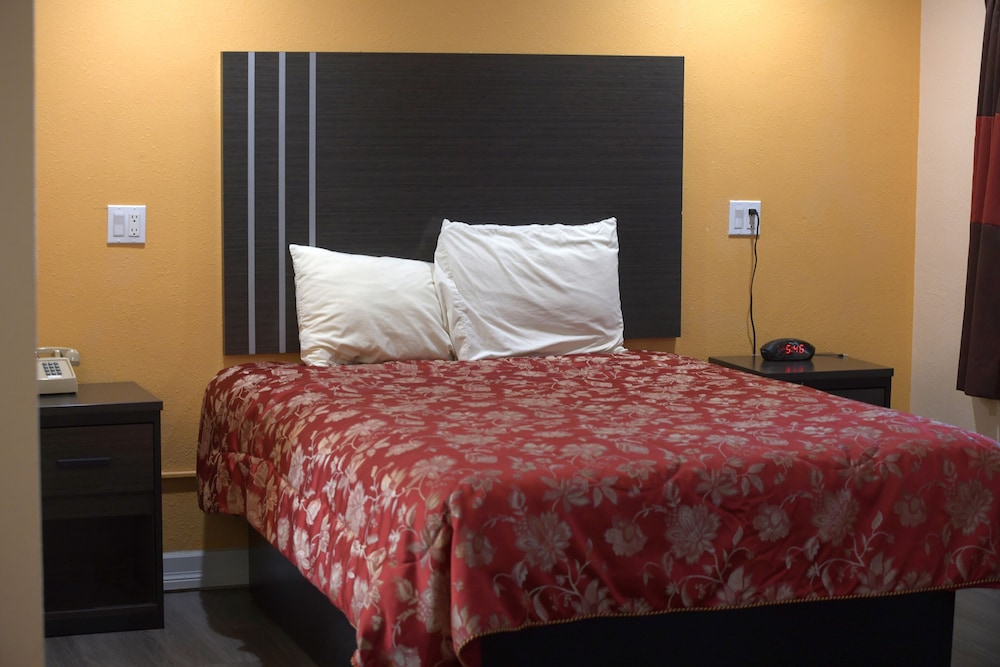 A 1 Budget Motel - photo 32