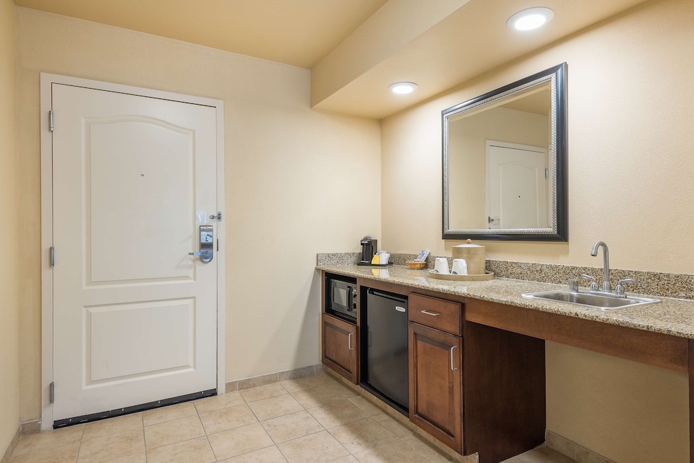 Hampton Inn & Suites Florence North I 95 - photo 23